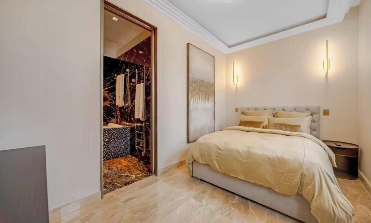 Photo of Bedroom in Faubourg-du-Roule