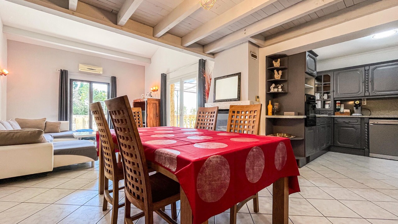 Photo of Bedroom in Vers-Pont-du-Gard