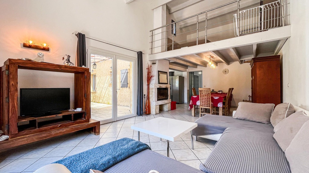 Photo of Bedroom in Vers-Pont-du-Gard