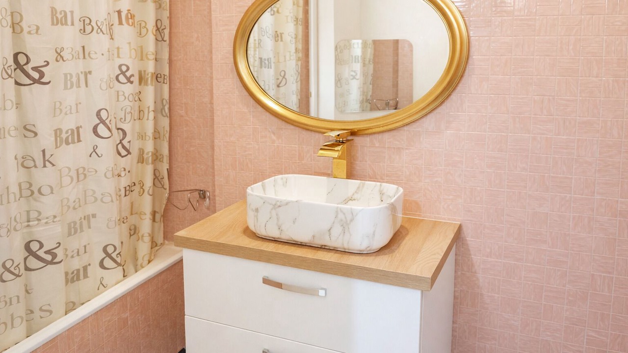 Photo of Bathroom in Champs-sur-Marne