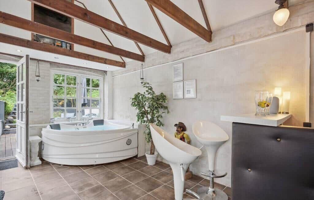 Photo of Bathroom in Aeroskobing