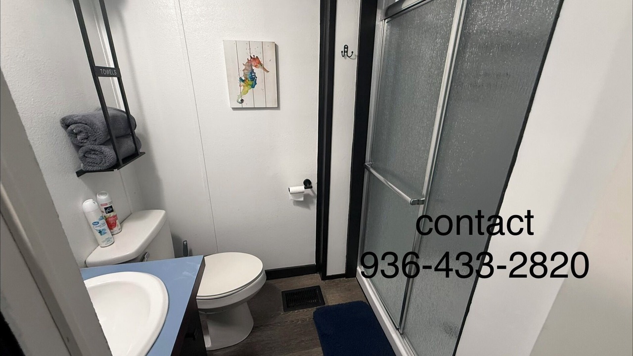 Photo of Bathroom in Hackberry