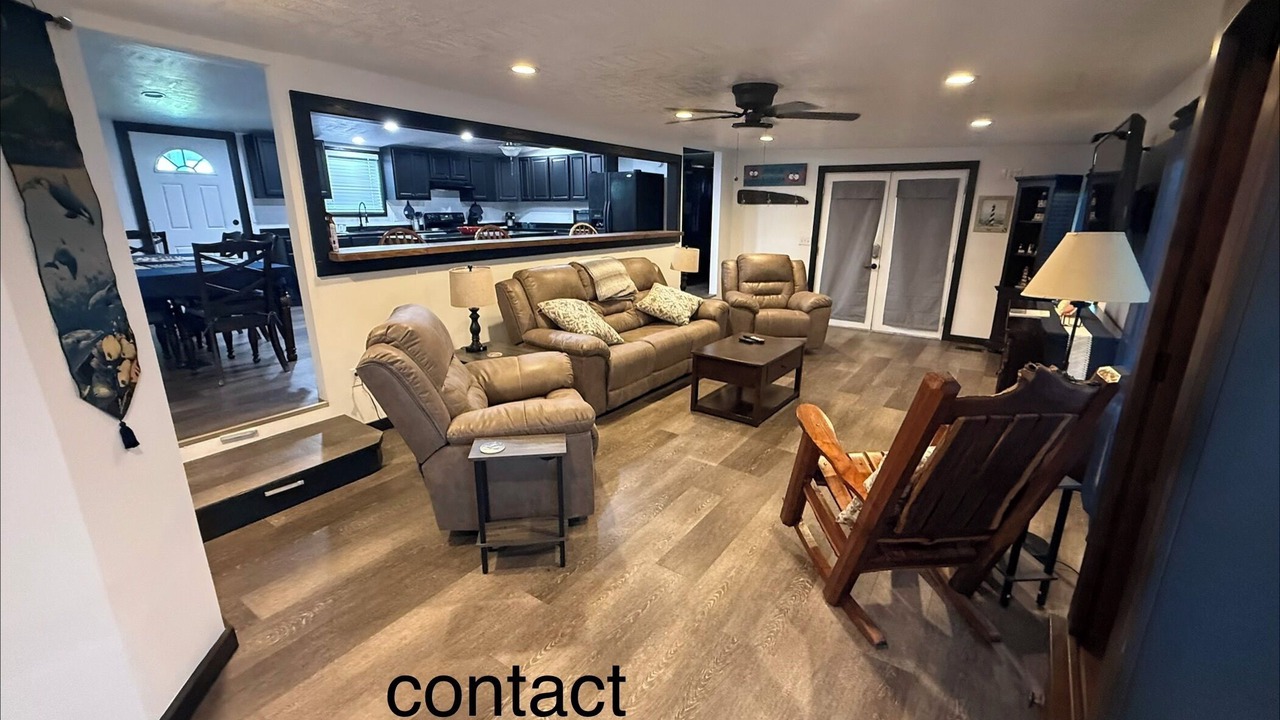 Photo of Livingroom in Hackberry