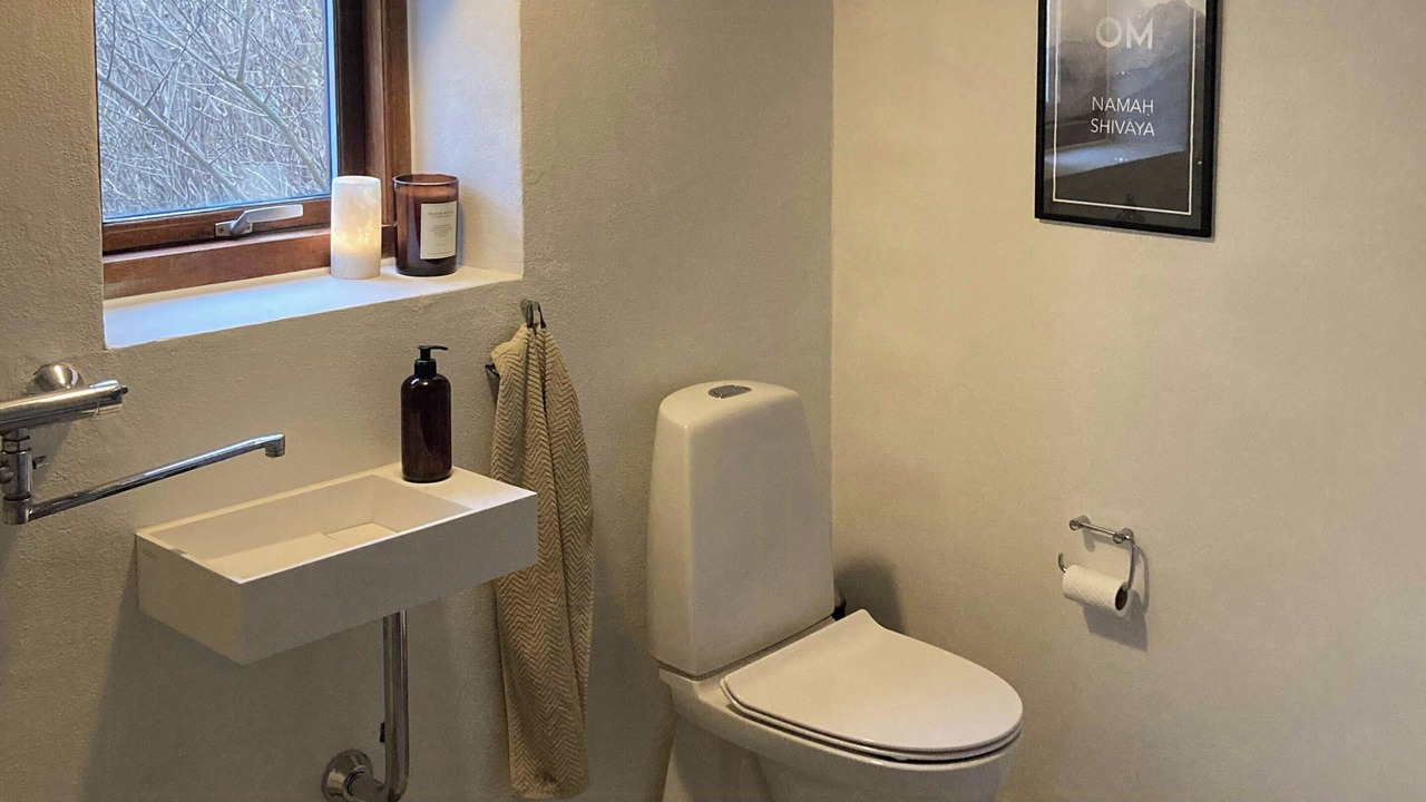 Photo of Bathroom in Beder Malling