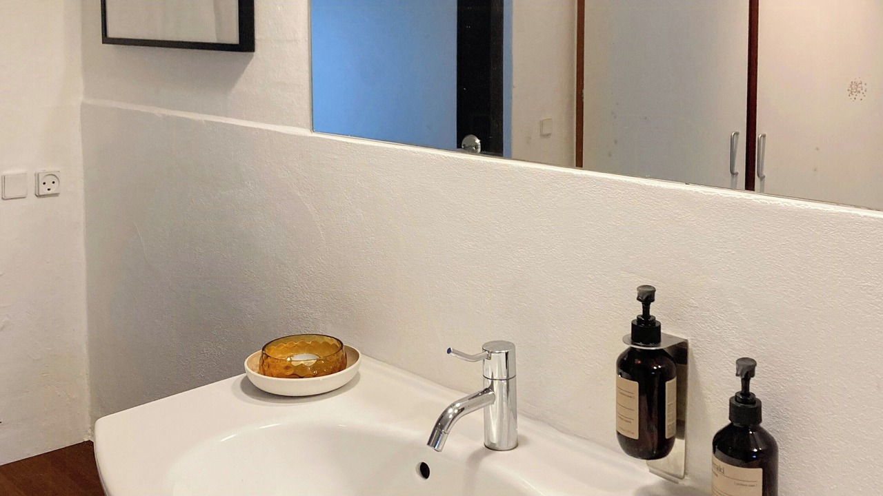 Photo of Bathroom in Beder Malling