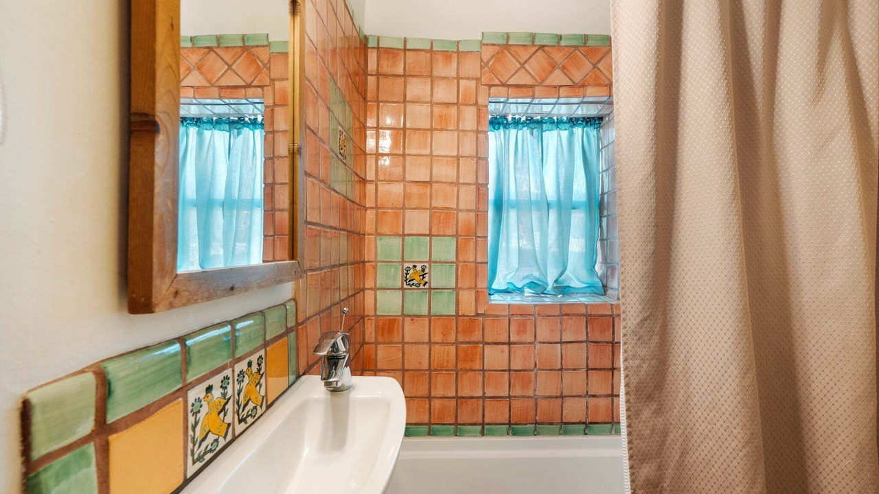 Photo of Bathroom in Historic Eastside