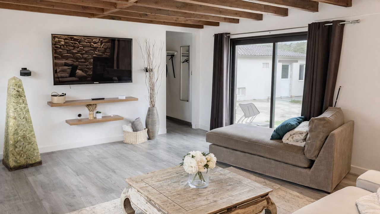 Photo of Livingroom in Jaux