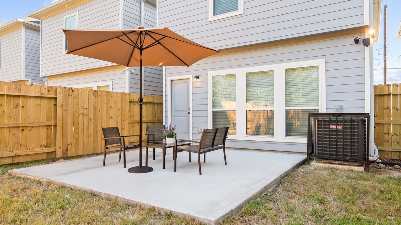 Photo of Outdoor in Northeast Houston