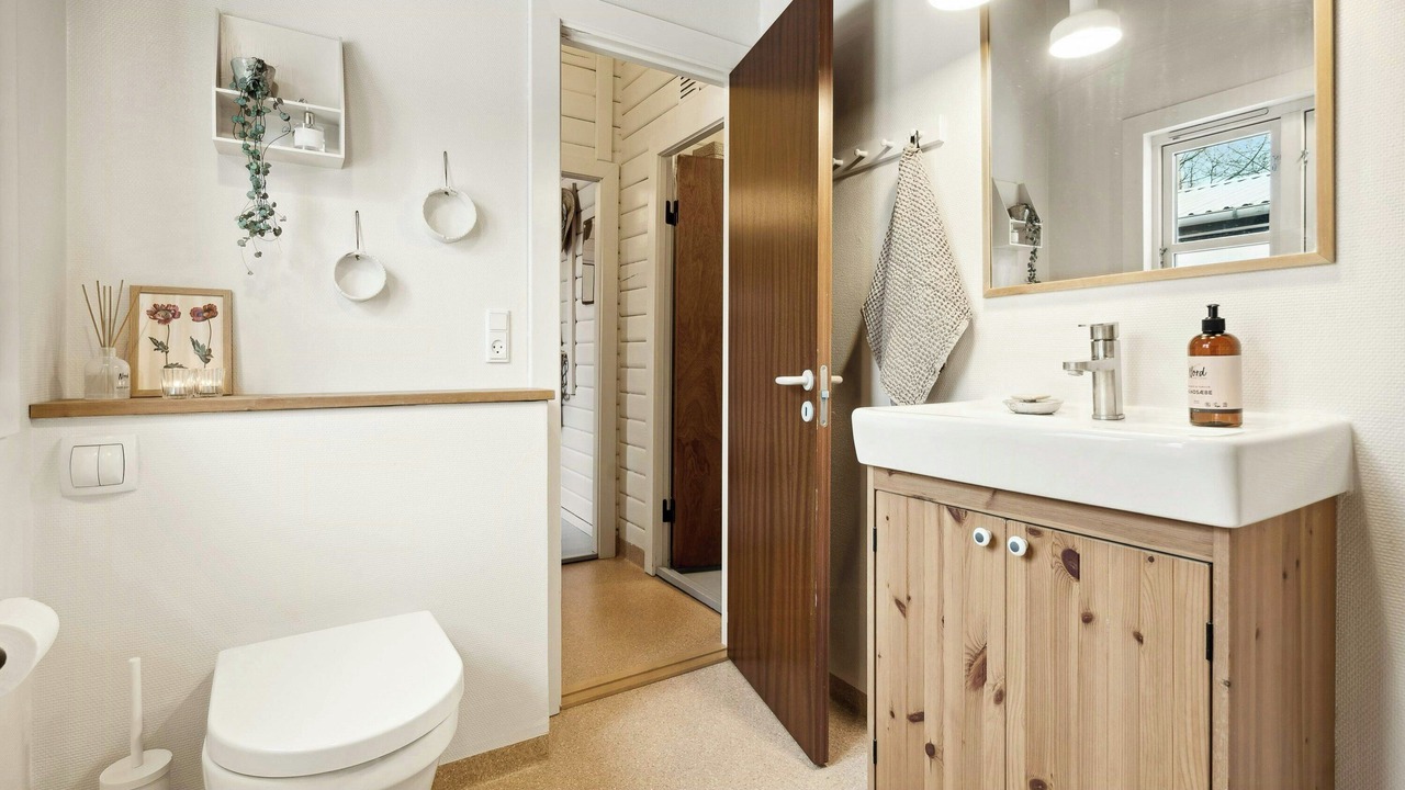 Photo of Bathroom in Aabenraa