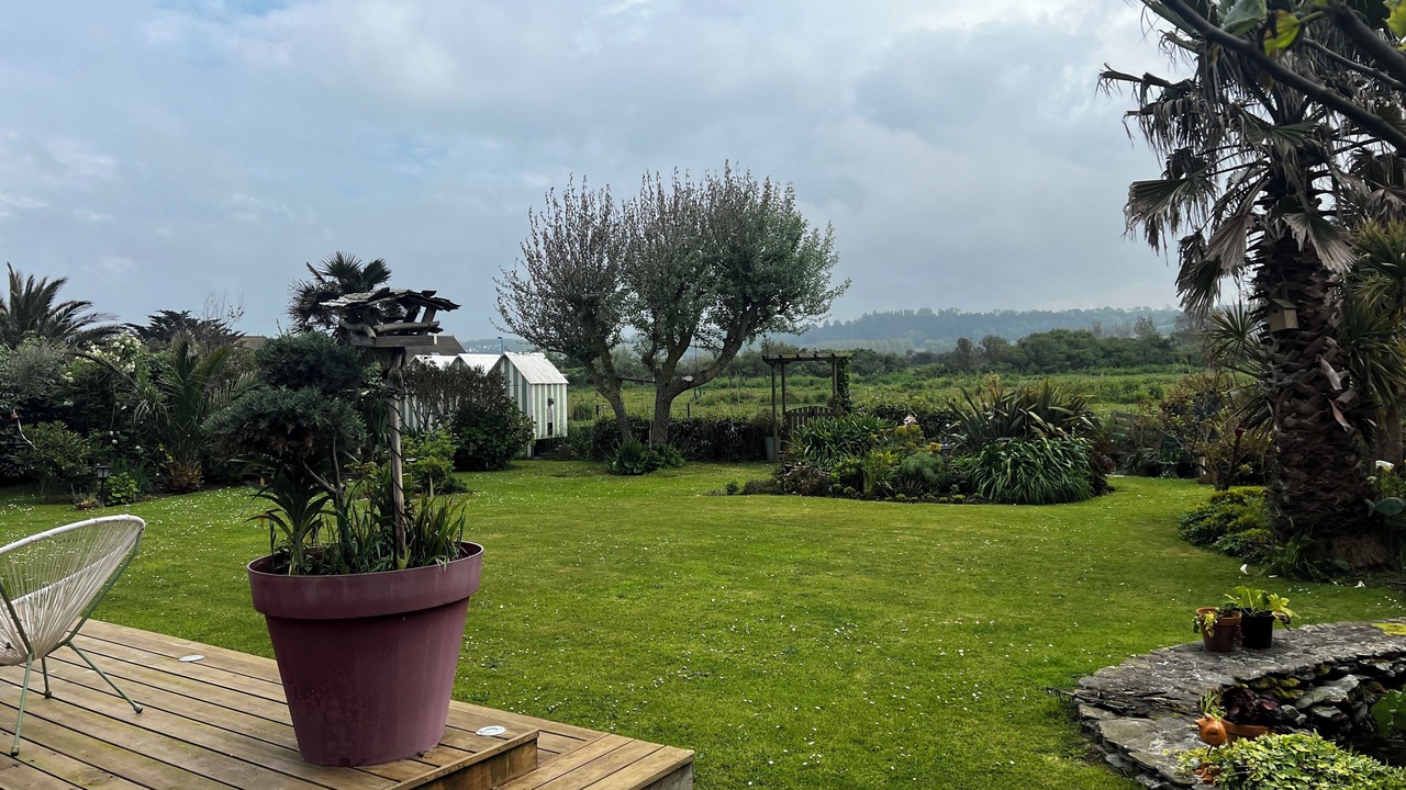 Photo of Outdoor in Urville-Nacqueville