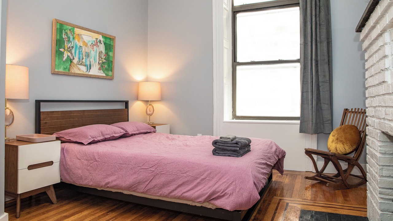 Photo of Bedroom in Sutton Place
