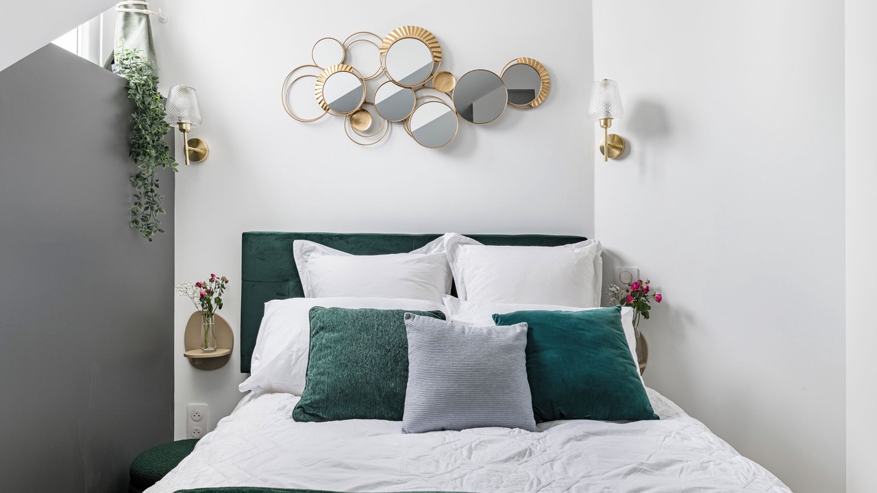 Photo of Bedroom in Grenoble City Centre