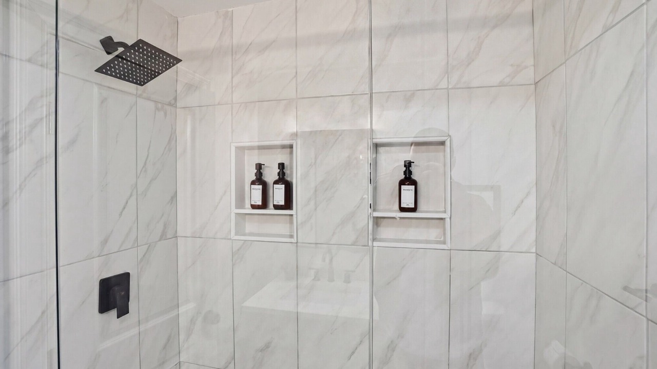 Photo of Bathroom in Warren