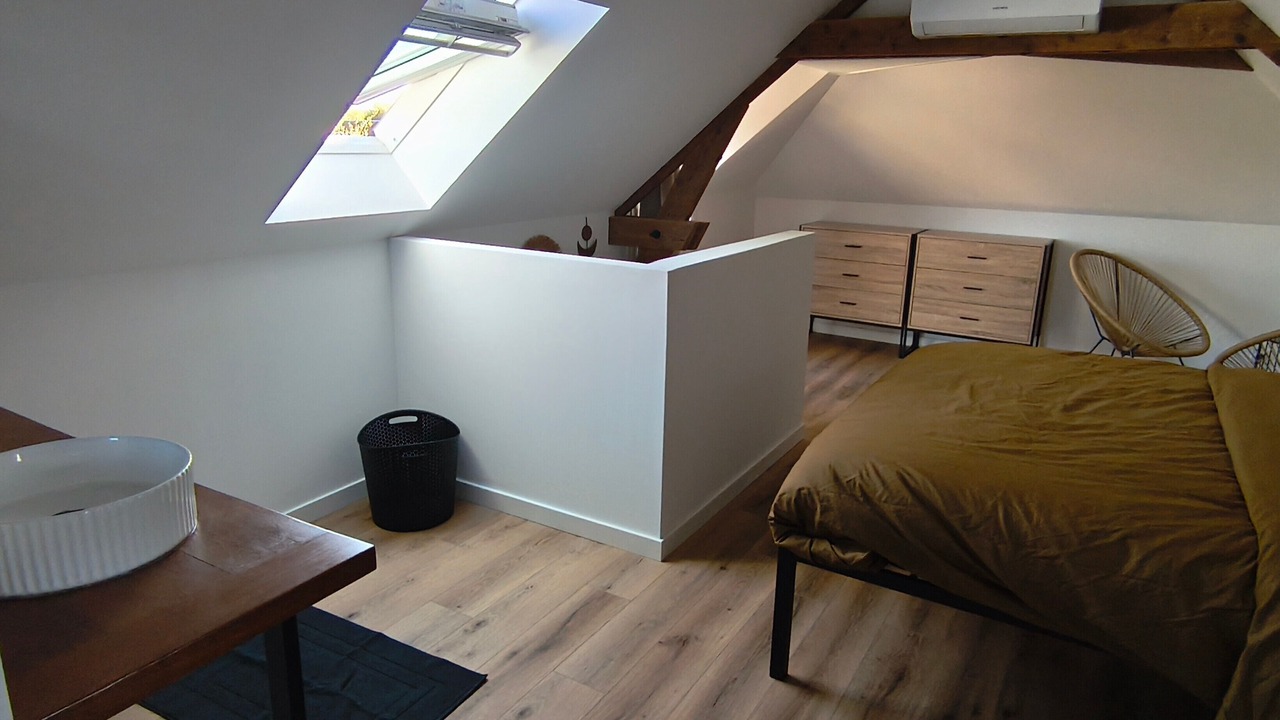 Photo of Bedroom in Veuves