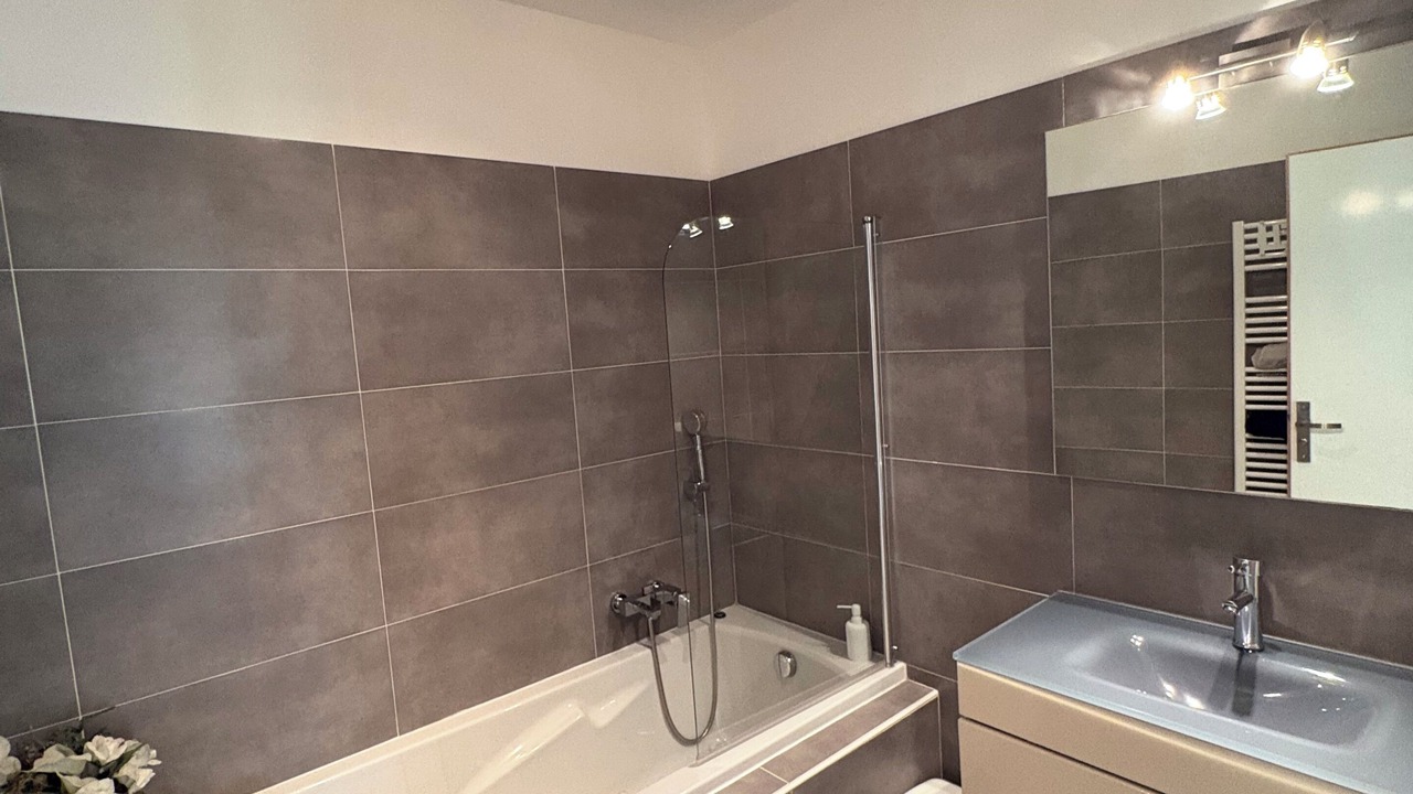 Photo of Bathroom in Poussan