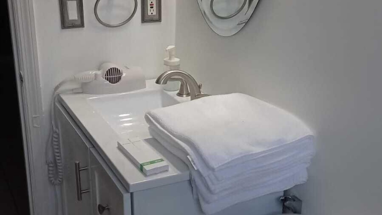 Photo of Bathroom in Sunrise