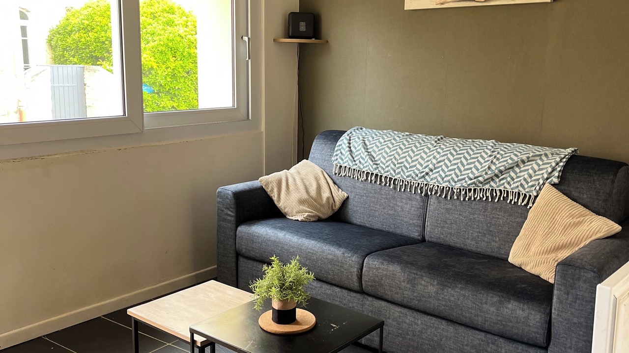 Photo of Livingroom in Saint-Regnobert-de-la-Cote-de-Nacre