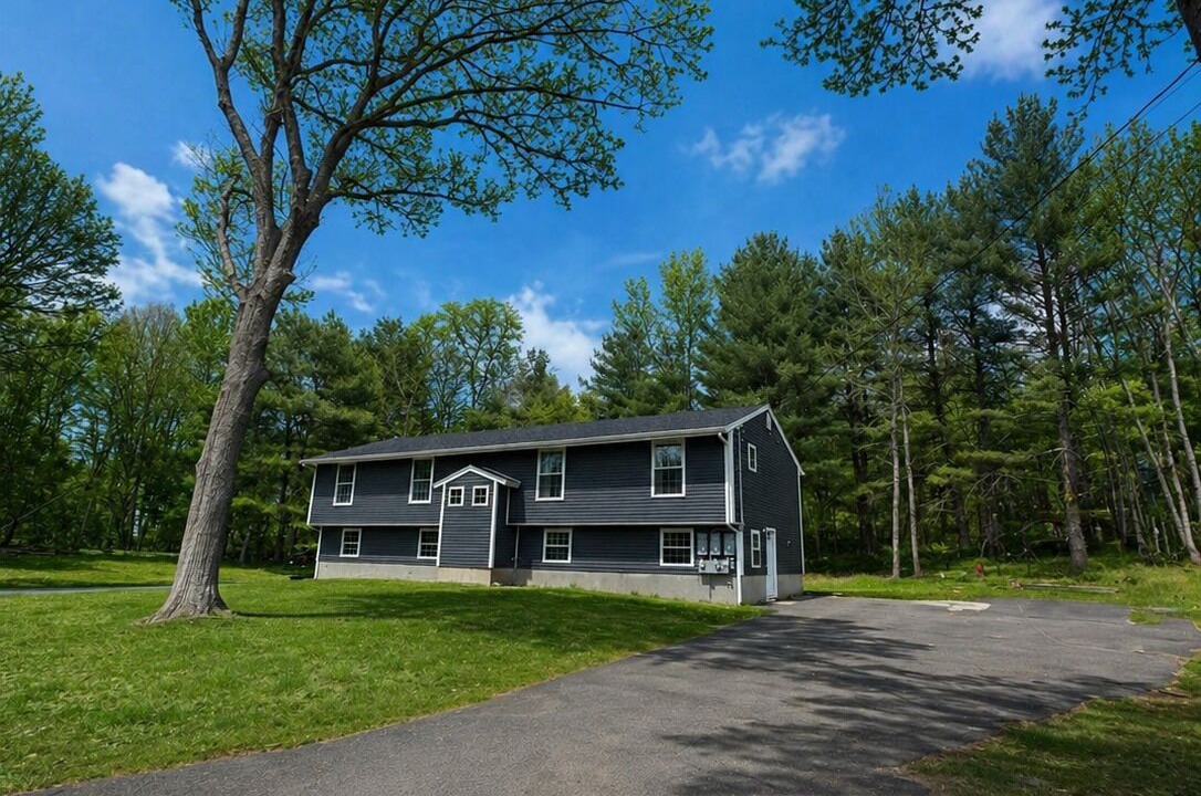 Photo of Outdoor in Foxboro