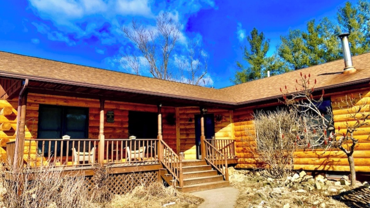 Photo of Outdoor in Lansing