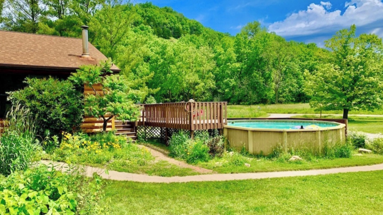 Photo of Outdoor in Lansing