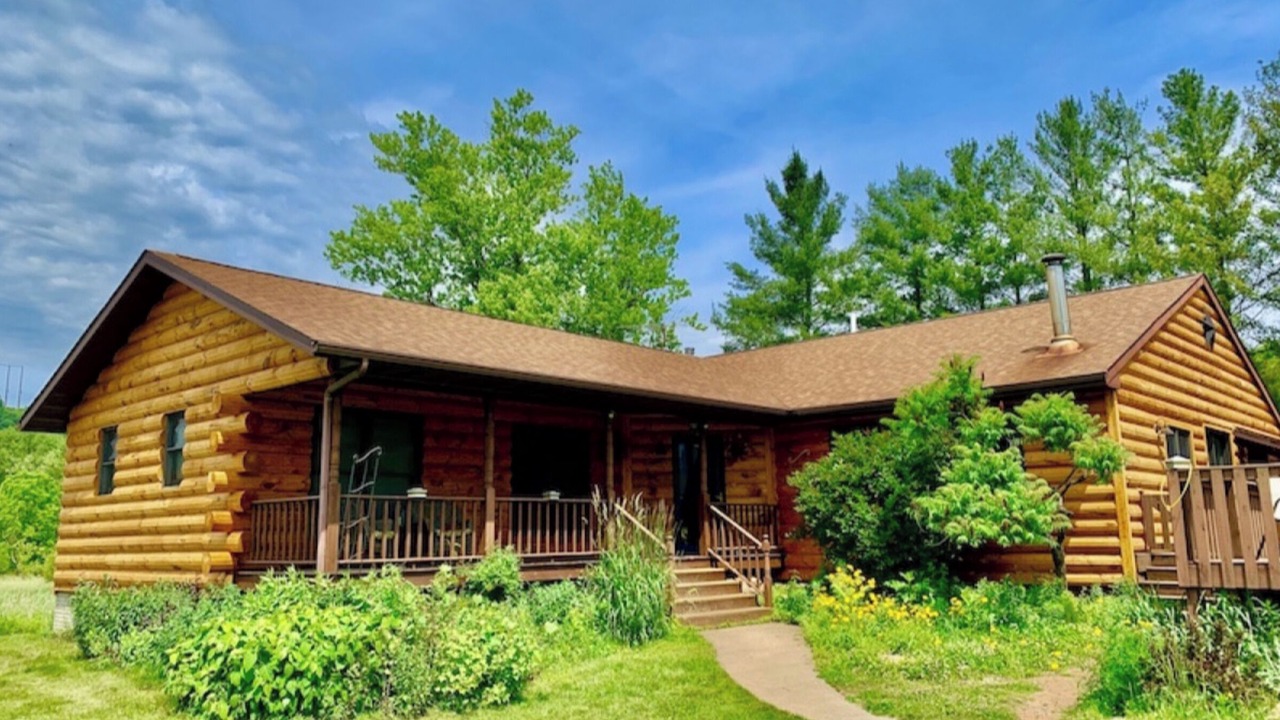 Photo of Outdoor in Lansing