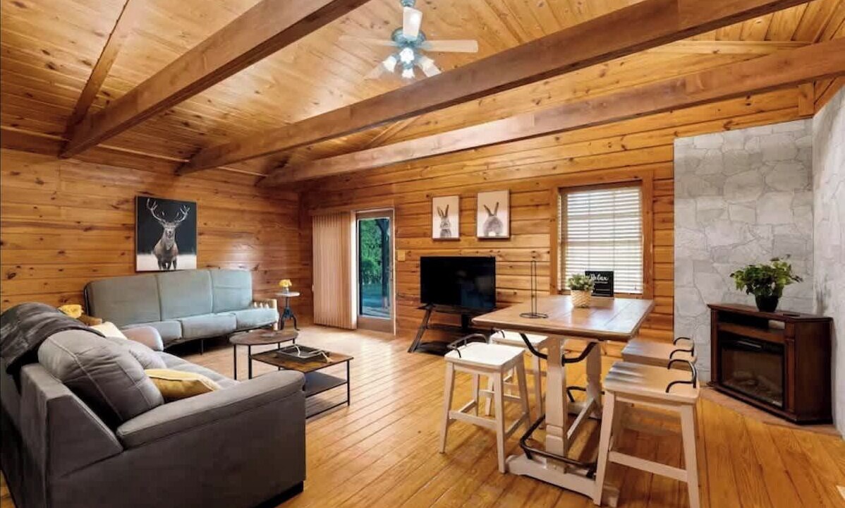 Photo of Livingroom in Kyle
