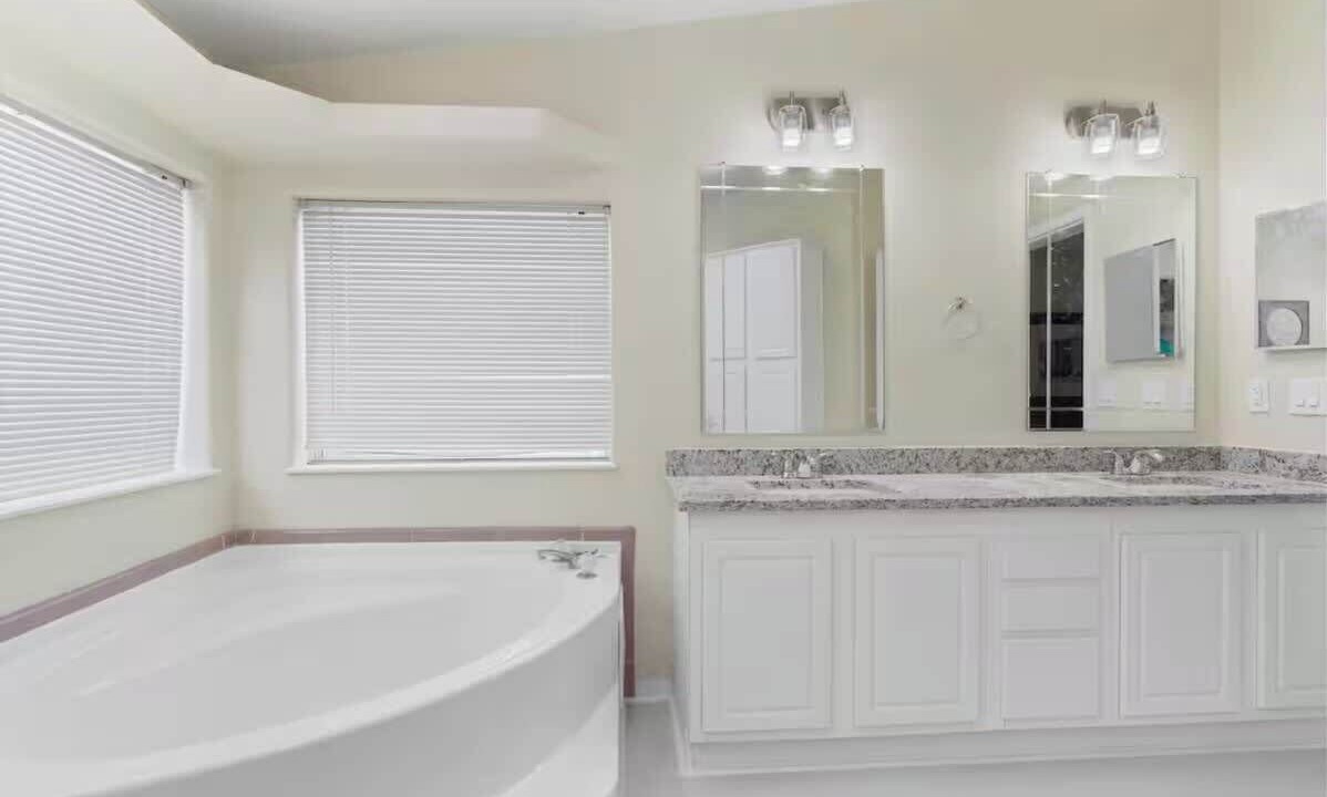 Photo of Bathroom in Kyle