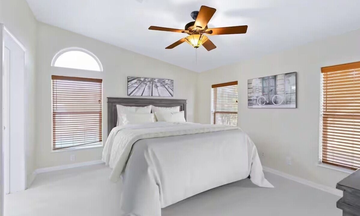 Photo of Bedroom in Kyle