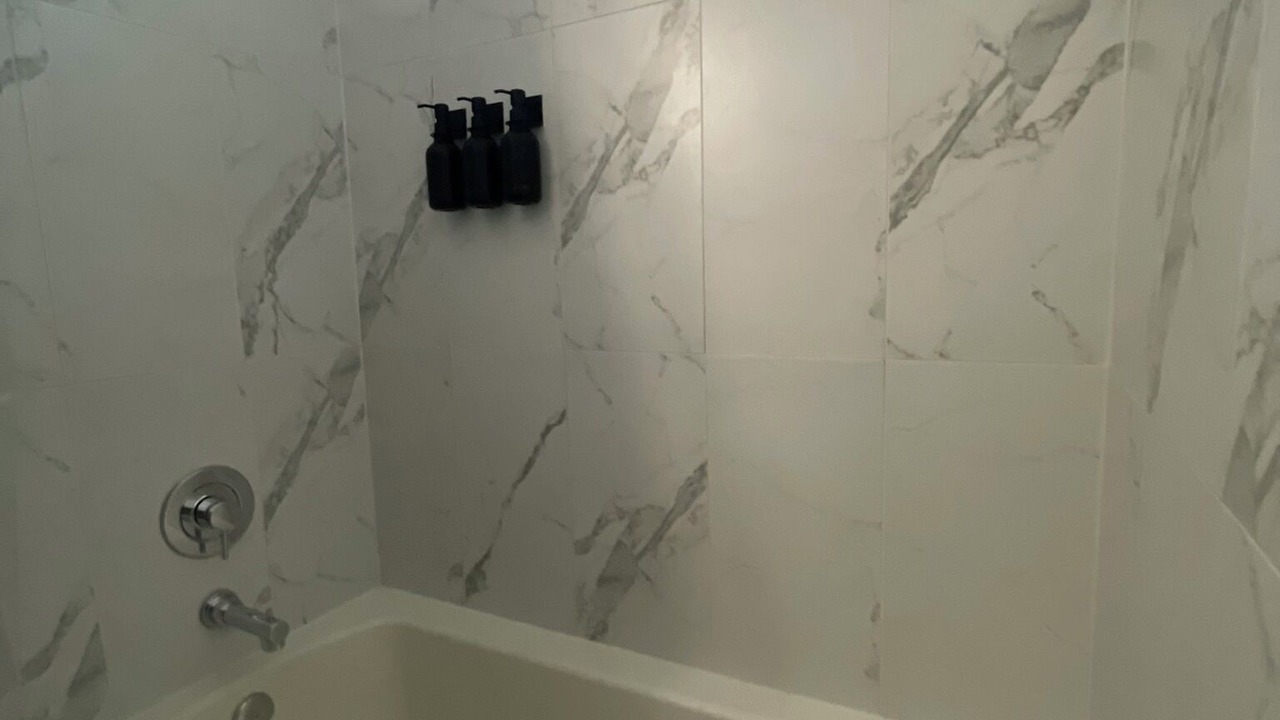 Photo of Bathroom in Minor