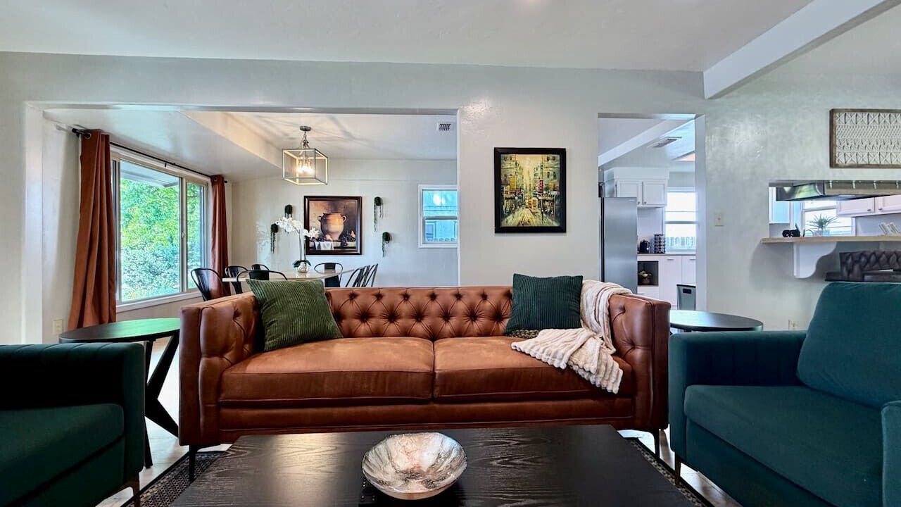 Photo of Livingroom in West Sacramento