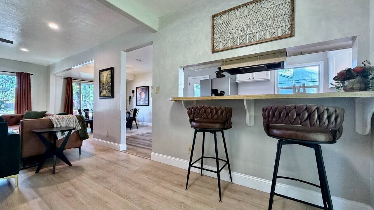Photo of Livingroom in West Sacramento