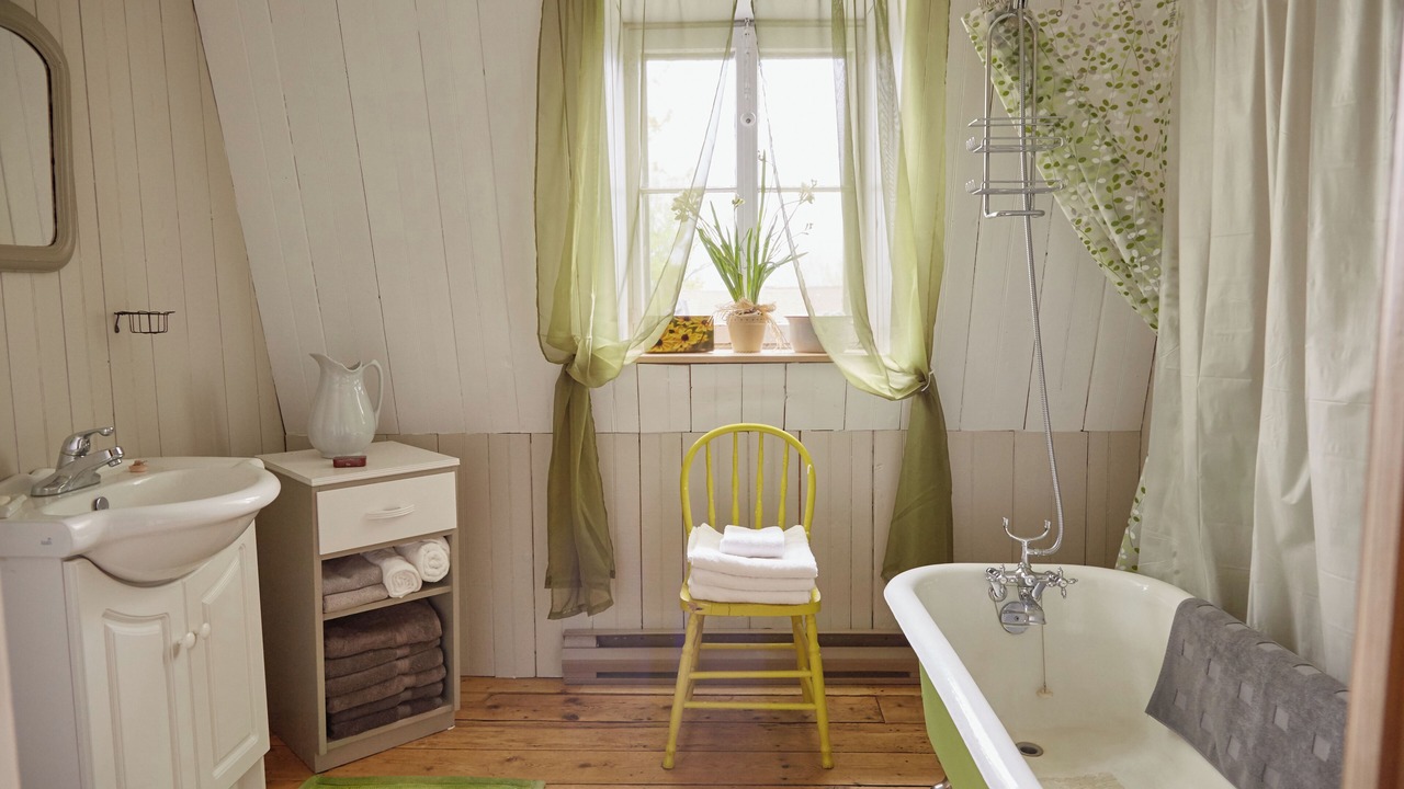 Photo of Bathroom in Berthier-sur-Mer
