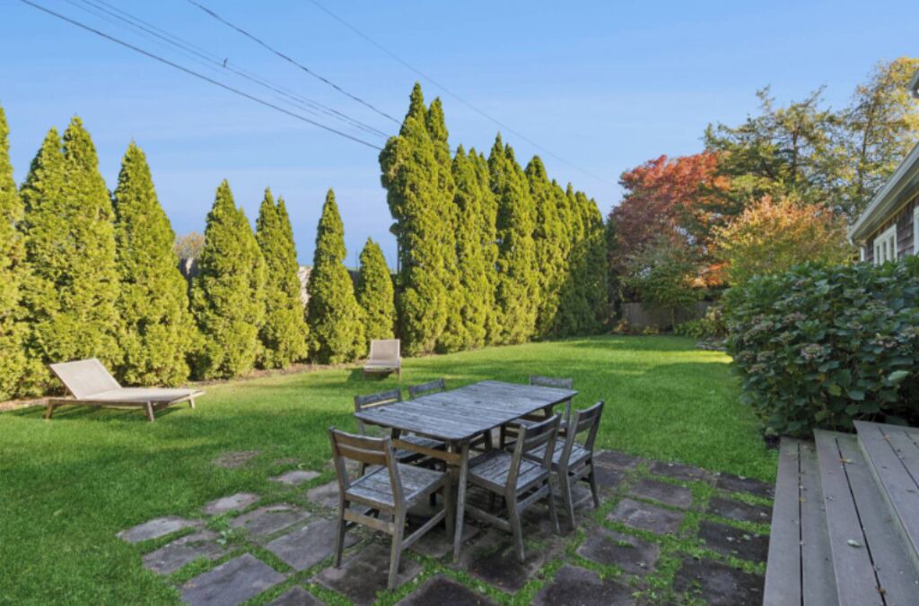 Photo of Outdoor in Village of East Hampton