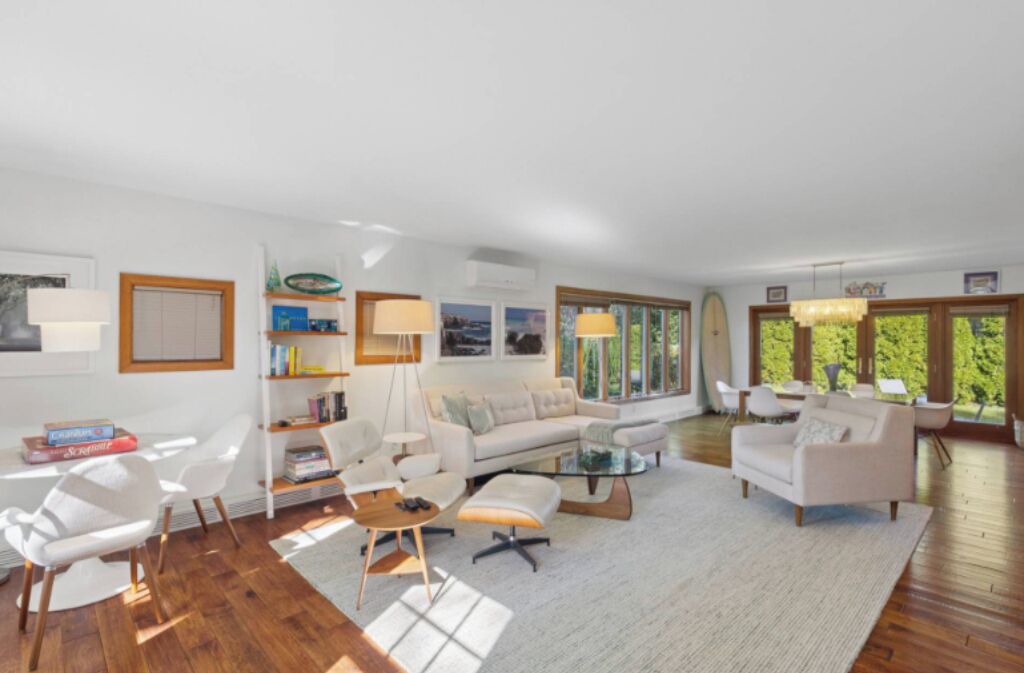 Photo of Livingroom in Village of East Hampton
