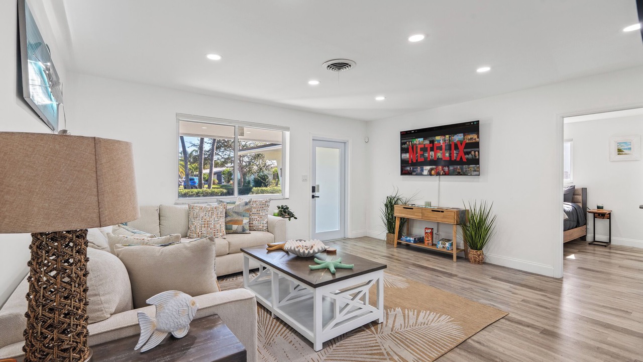 Photo of Livingroom in Coral Heights