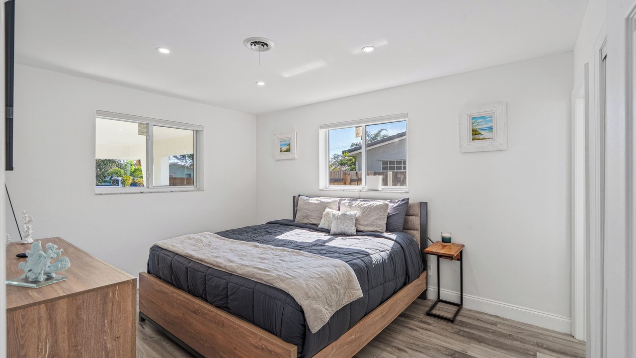 Photo of Bedroom in Coral Heights
