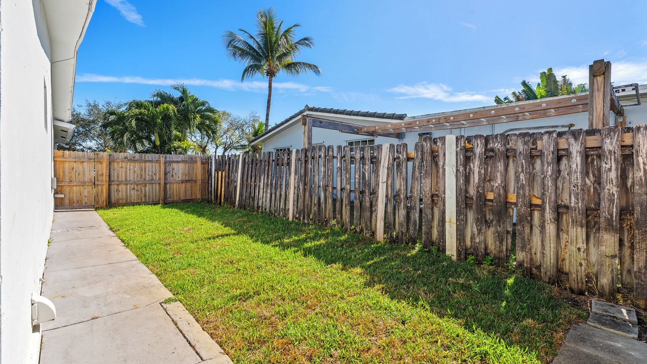 Photo of Outdoor in Coral Heights