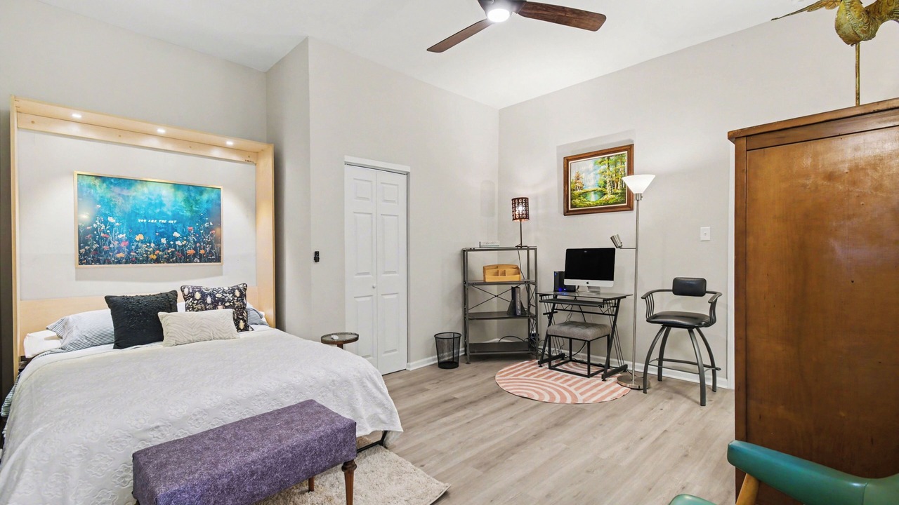 Photo of Bedroom in Tower Grove South