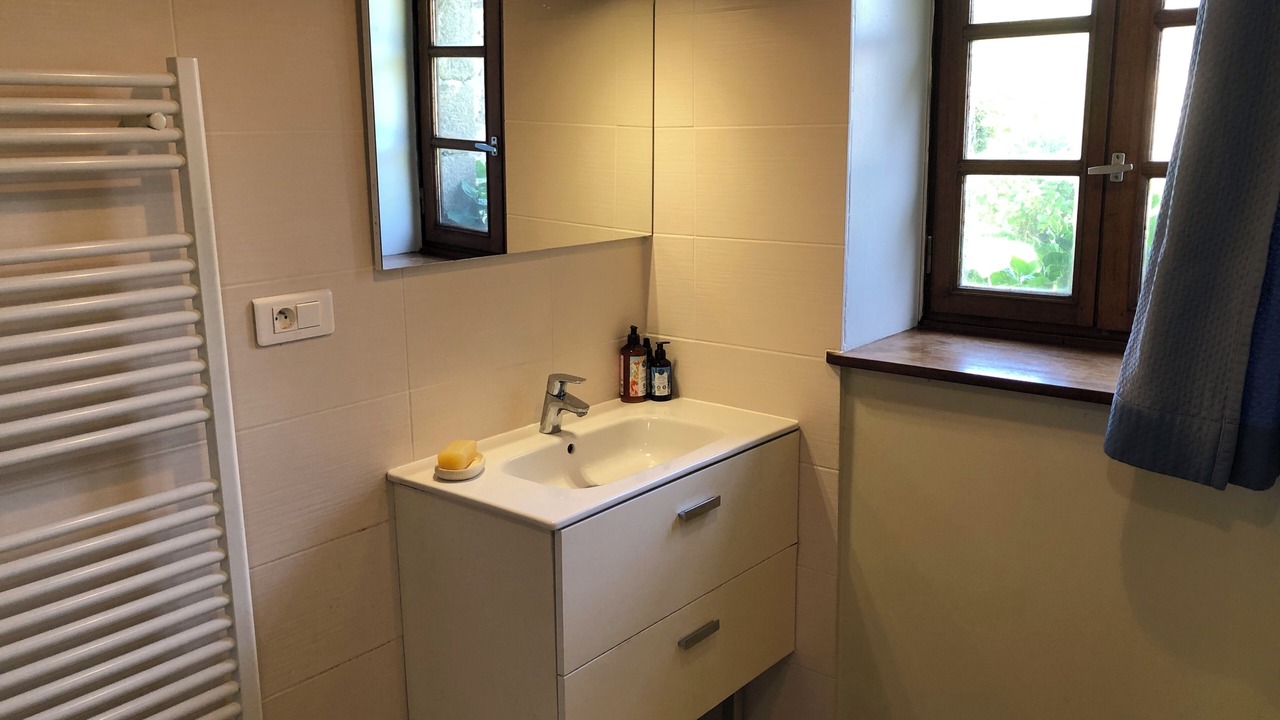 Photo of Bathroom in Roscanvel
