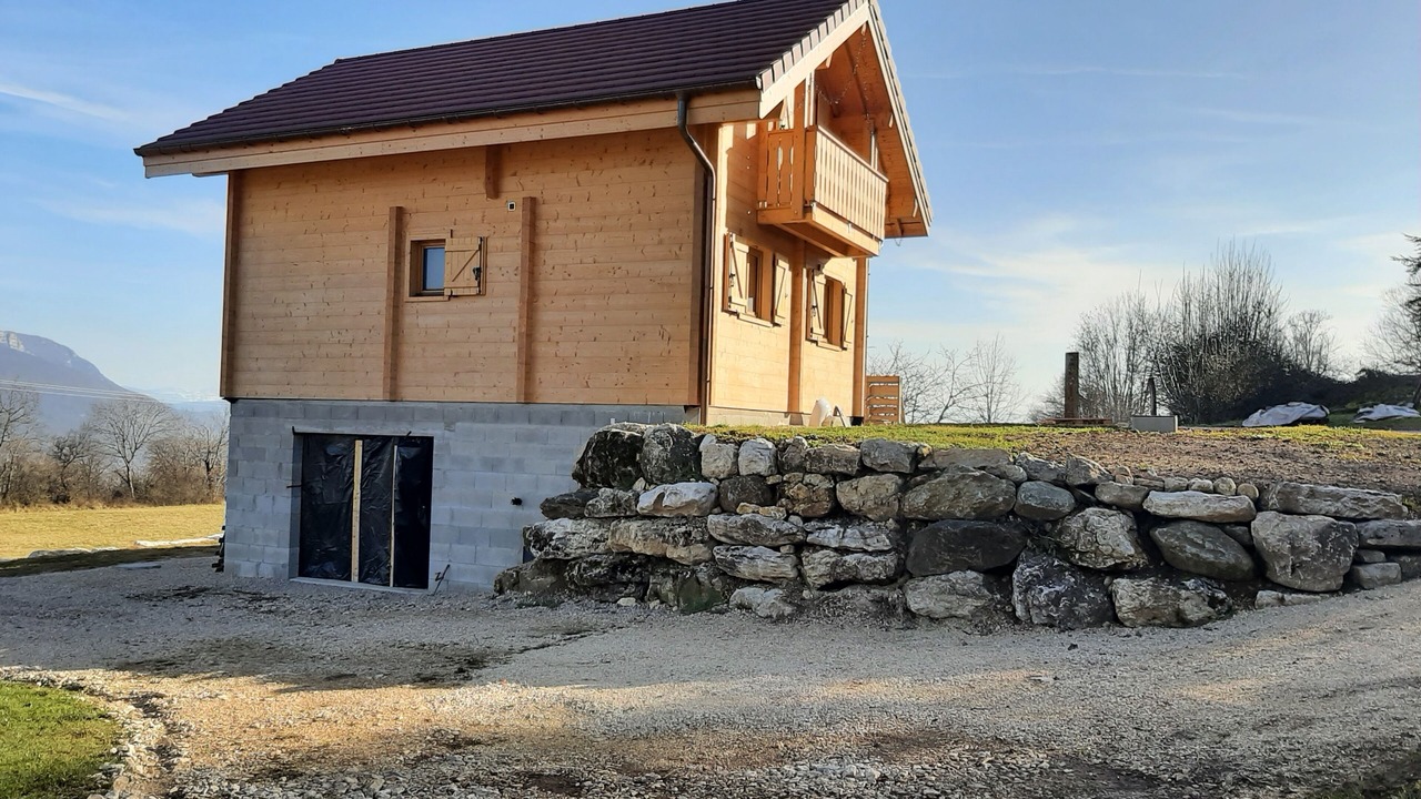 Photo of Outdoor in Belmont-Luthezieu