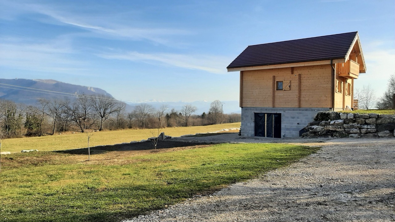 Photo of Outdoor in Belmont-Luthezieu