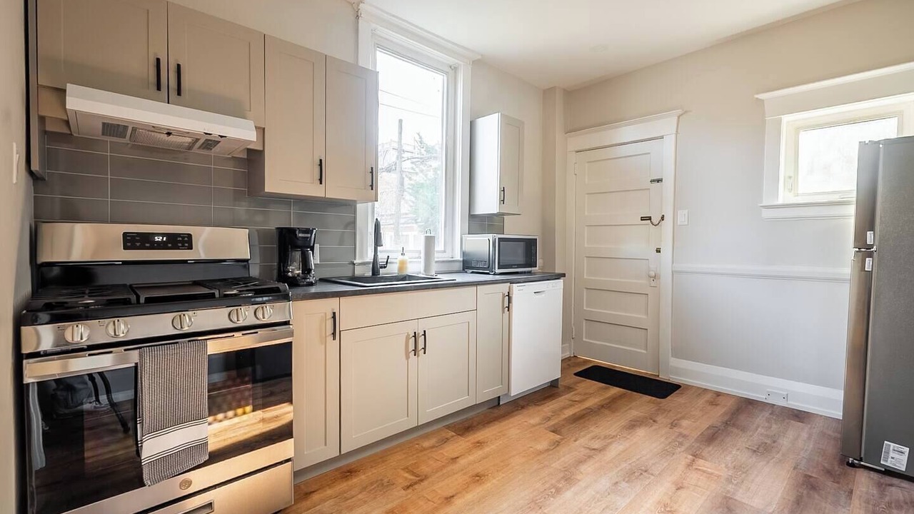 Photo of Kitchen in Trinity - Bellwoods