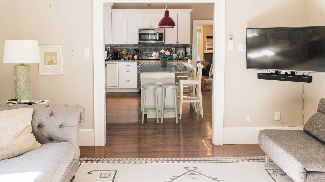 Photo of Livingroom in Swan Lake