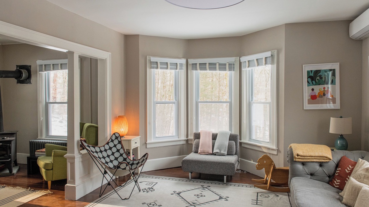 Photo of Livingroom in Swan Lake