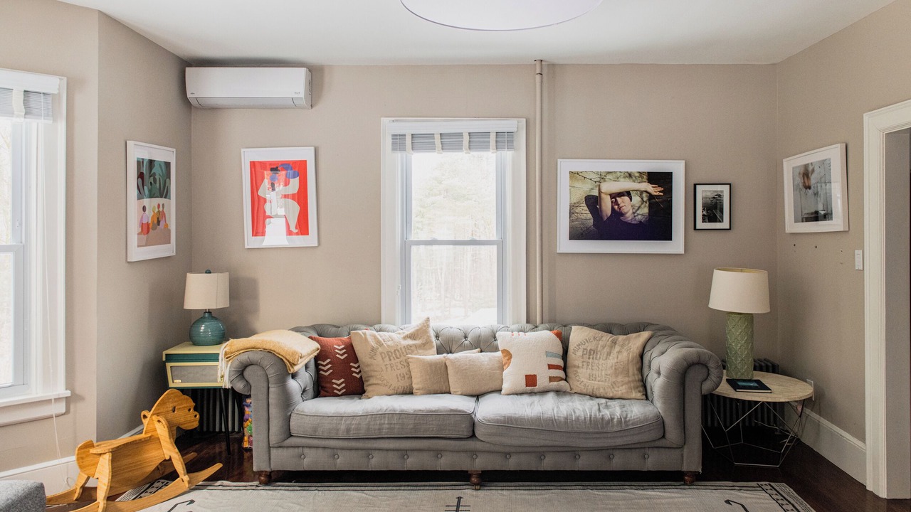 Photo of Livingroom in Swan Lake