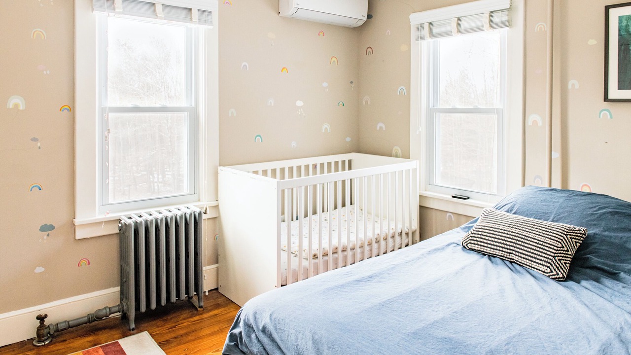 Photo of Bedroom in Swan Lake