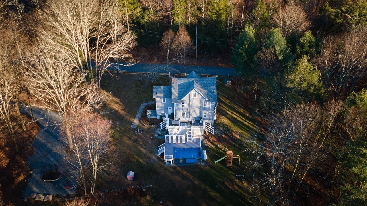 Photo of Outdoor in Swan Lake
