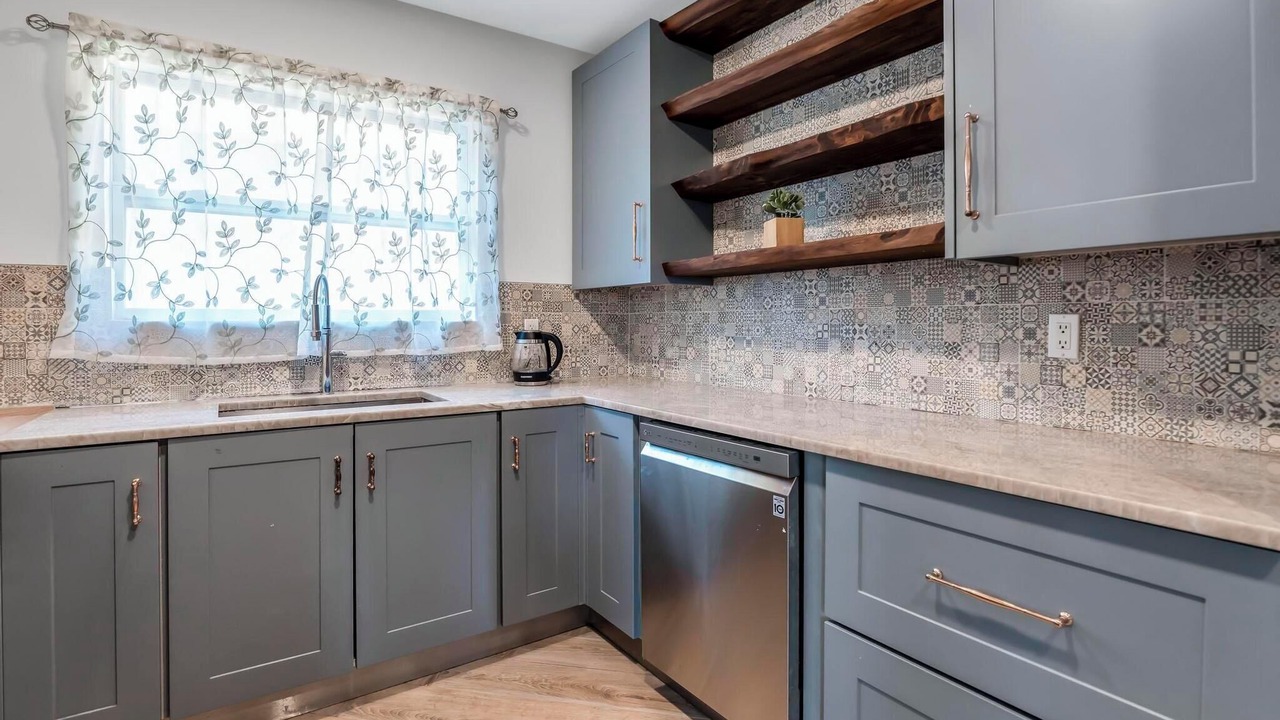 Photo of Kitchen in Southwest Ranches