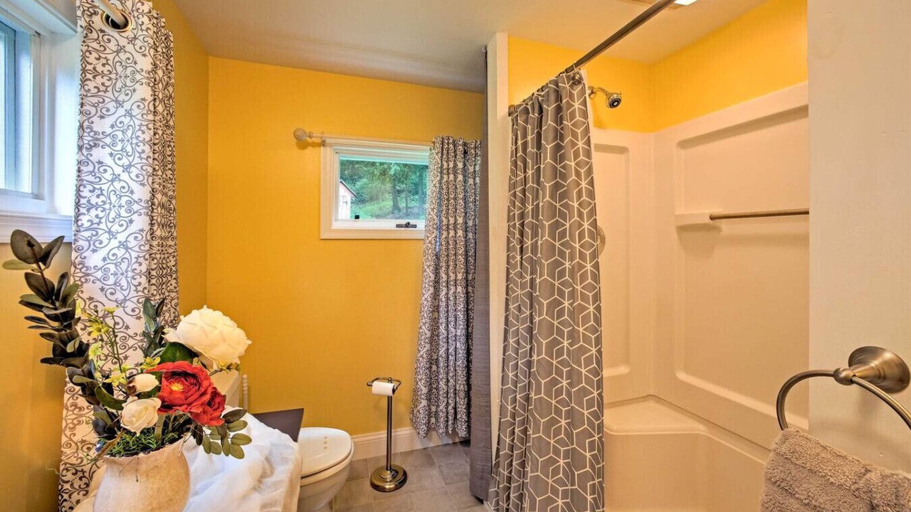 Photo of Bathroom in Elizabethville