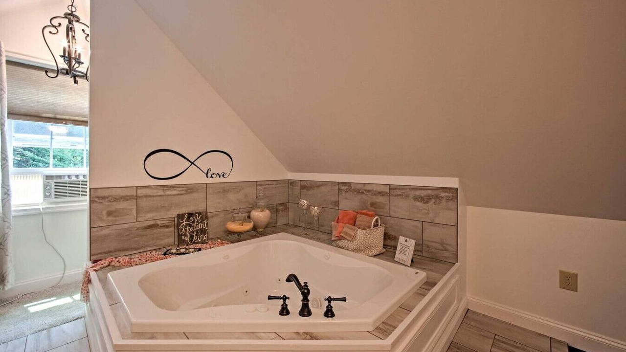 Photo of Bathroom in Elizabethville